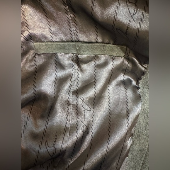 Dennis Basso Women's Gray Lined Full Zip Suede Leather Jacket Size small. VGUC - Picture 11 of 11